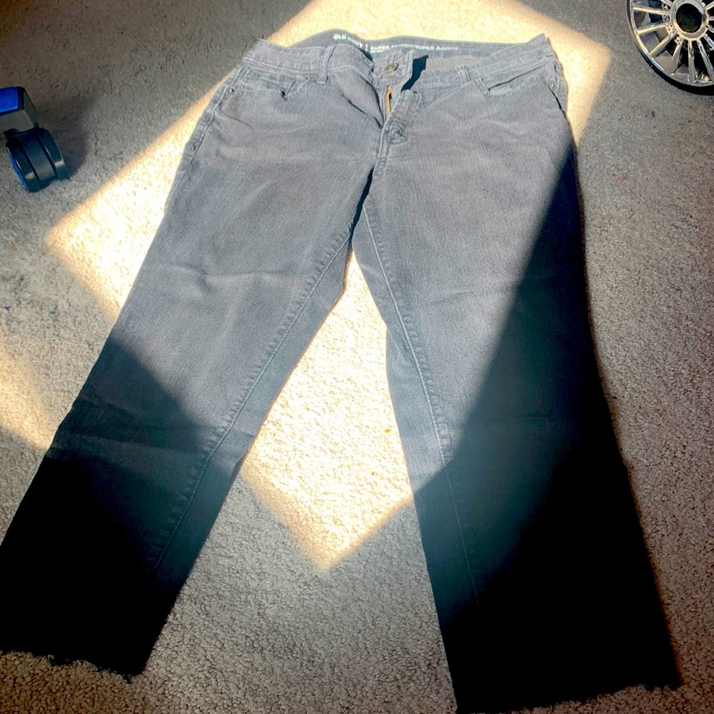 Old Navy frayed black jeans.